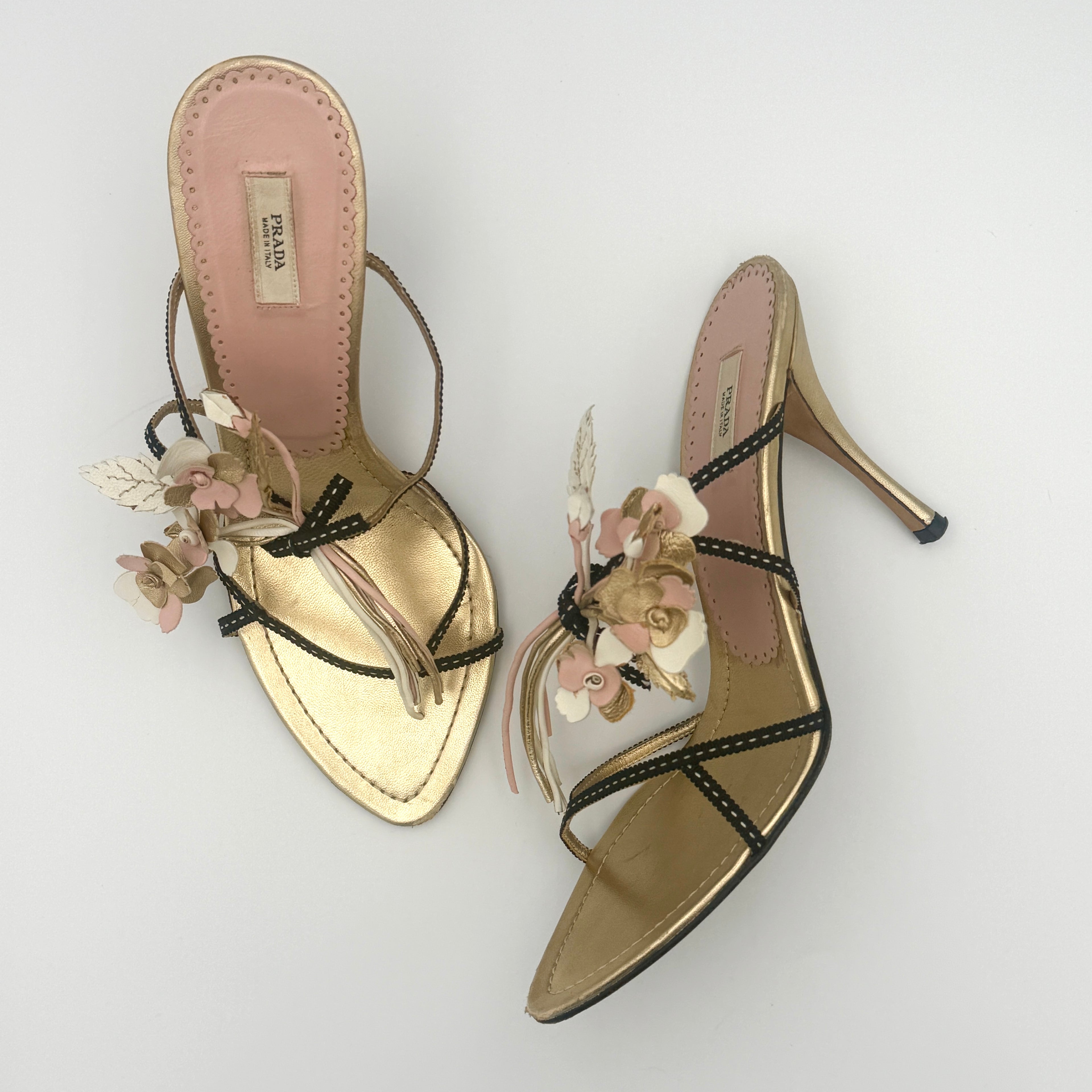 Rare Vintage Prada 2002 Flower Bouquet Gold Heels x Neiman Marcus 95th Anniversary