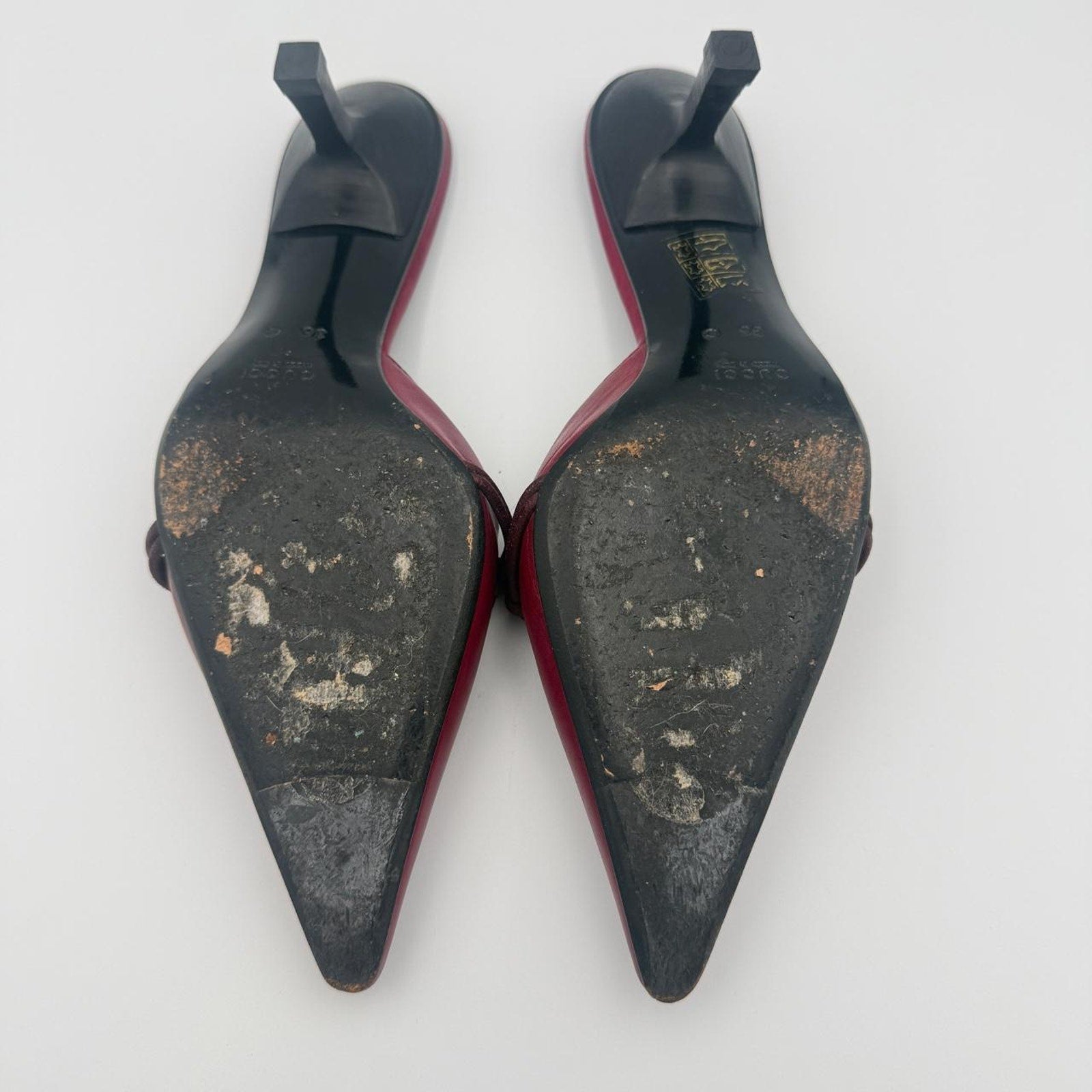 Vintage Gucci Pointed Toe Mules in Burgundy Leather with a Rare Black Horse Bit
