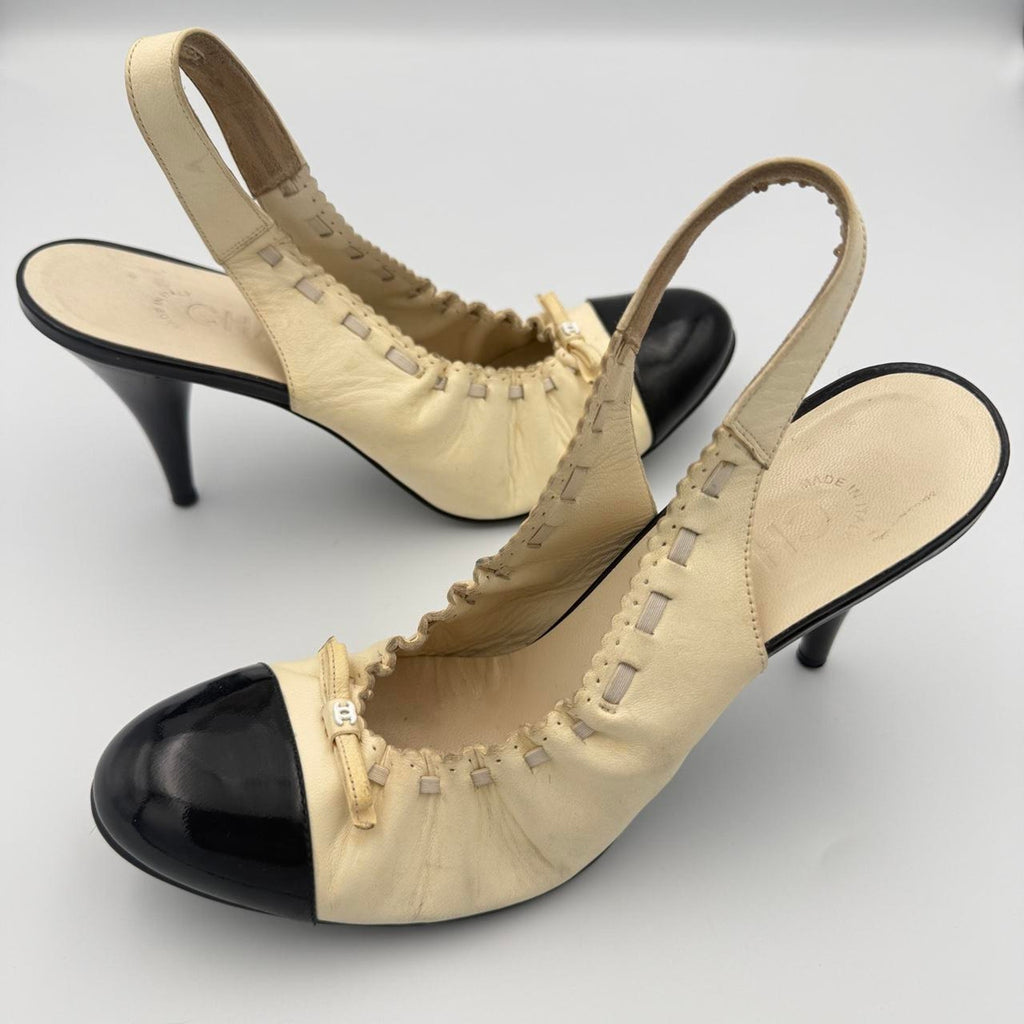 Vintage Chanel Ballet Flat Slingback Heels with Cap Toe in Cream & Black Leather and Interlocking CC Logo Bow